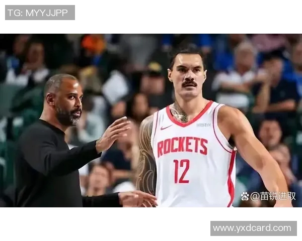 2006年NBA火箭队与魔术队激战回顾精彩瞬间与球星表现分析